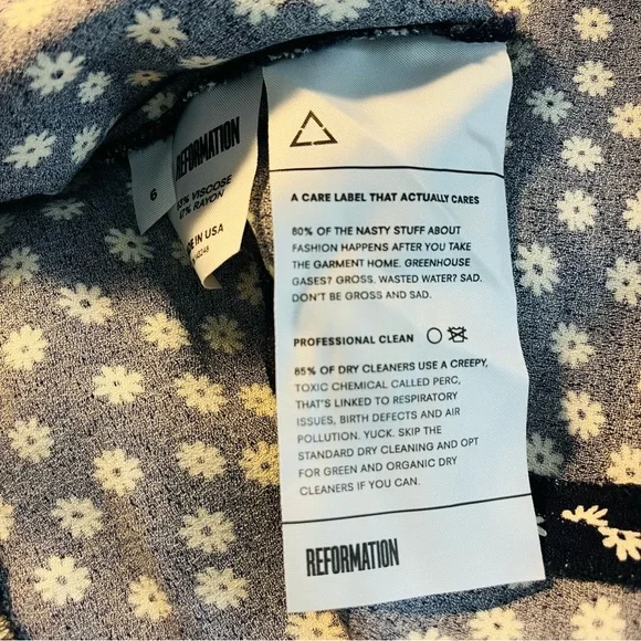 Reformation Heidi Navy And White Floral Midi Dress. - Picture 11 of 12